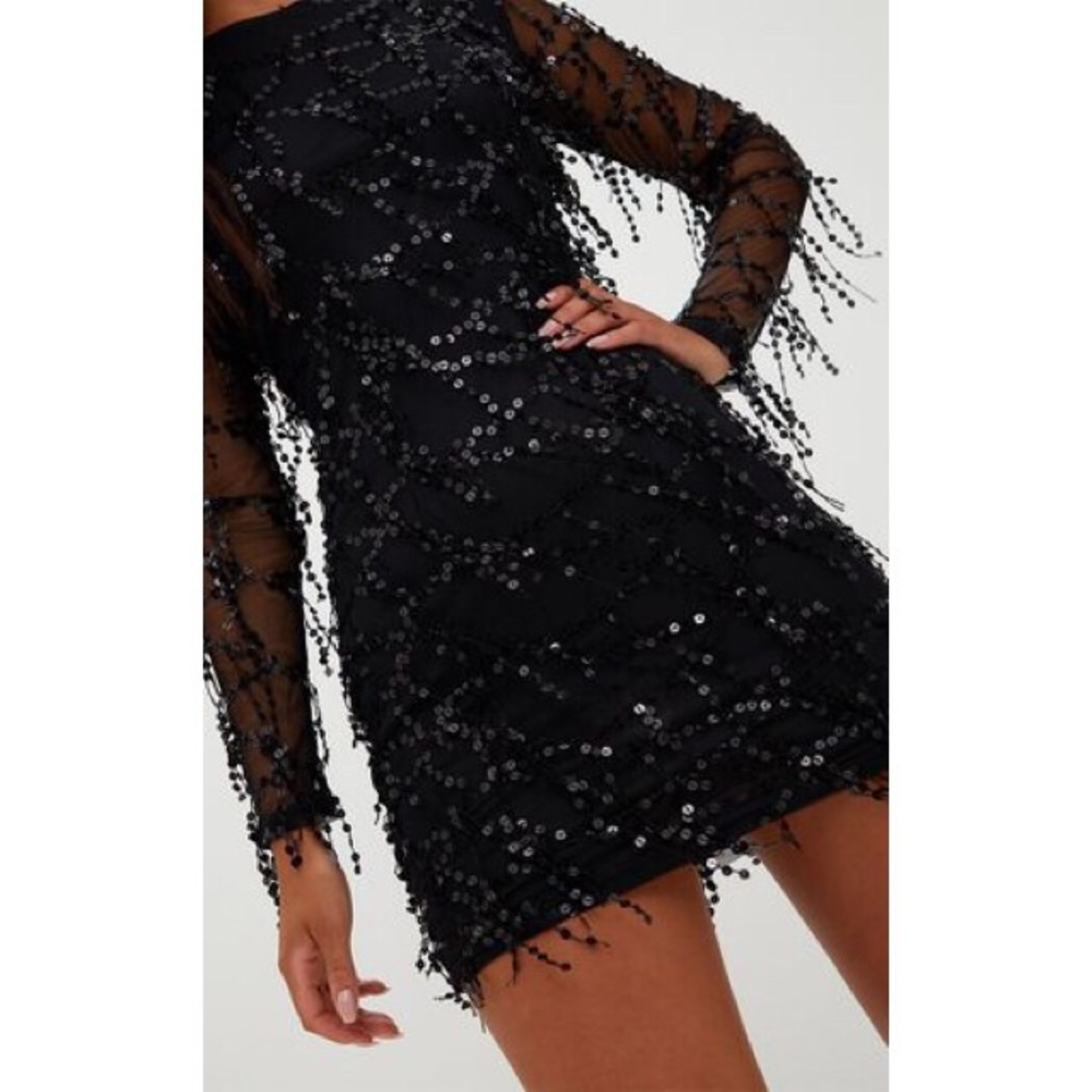 ✨💎🖤 PRETTYLITTLETHING LONG SLEEVE DRESS🖤💎✨